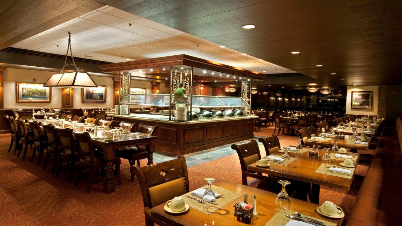 Large seating are at Grand Cafe